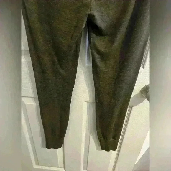 WILFRED Small Buffon Japanese Crepe Jogger Pants - Picture 11 of 13